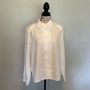 Women’s White Embellished Lapel Button Up - Baxter & Wells Approx Medium (6-8)